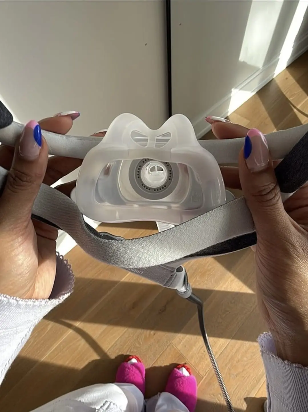 Verificação interna de máscara durante adaptação ao CPAP