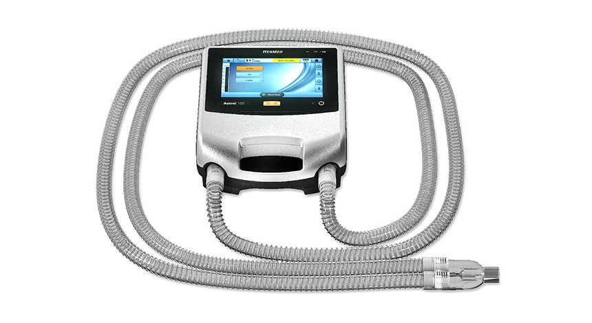 Astral 150 ResMed conectado a circuito respiratório de ramo duplo