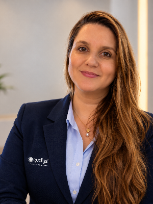 Dra Gabriela Madalena